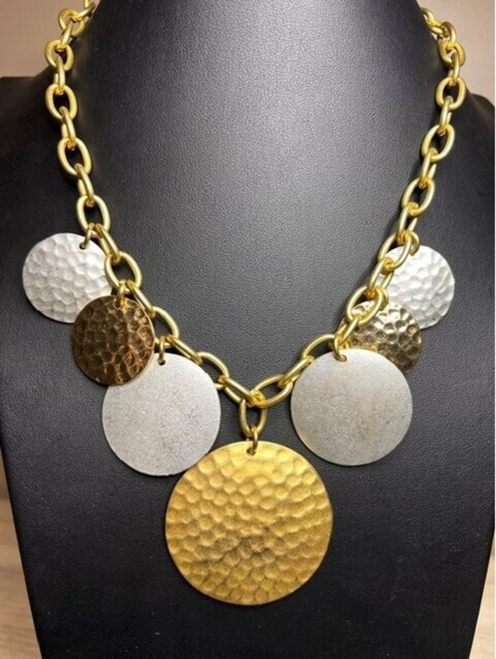 B6073 BIJOUX TERNER Statement Necklace Adjustable Multi-Tone Hammered Disc Chain